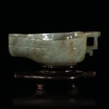 A small jade pitcher, China, Qing Dynasty - Qianlong period (1736-1796). 4x10.3x5.5cm -