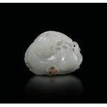 A white jade group, China, Qing Dynasty, 1700s - 4cm -