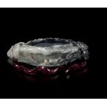 A jade and russet brush bowl, China, Qing Dynasty - Qianlong Period (1736-1795). [...]