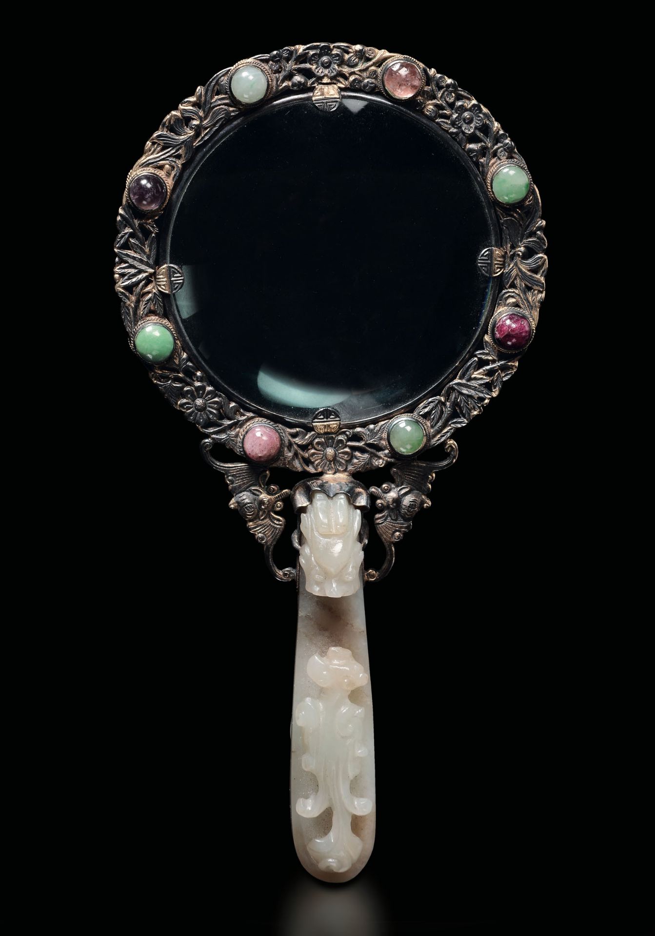 A magnifying glass, China, Qing Dynasty, 1700s - A magnifying glass with the handle [...]