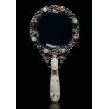 A magnifying glass, China, Qing Dynasty, 1700s - A magnifying glass with the handle [...]