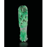 A jade clasp, China, Qing Dynasty - Qianlong period (1736-1796). 7cm -