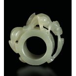 A celadon jade ring, China, Qing Dynasty - Qianlong period (1736-1796). 2x5cm -