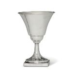 A Kiddush cup, 20th century - Molten, embossed and chiselled silver, apparently [...]