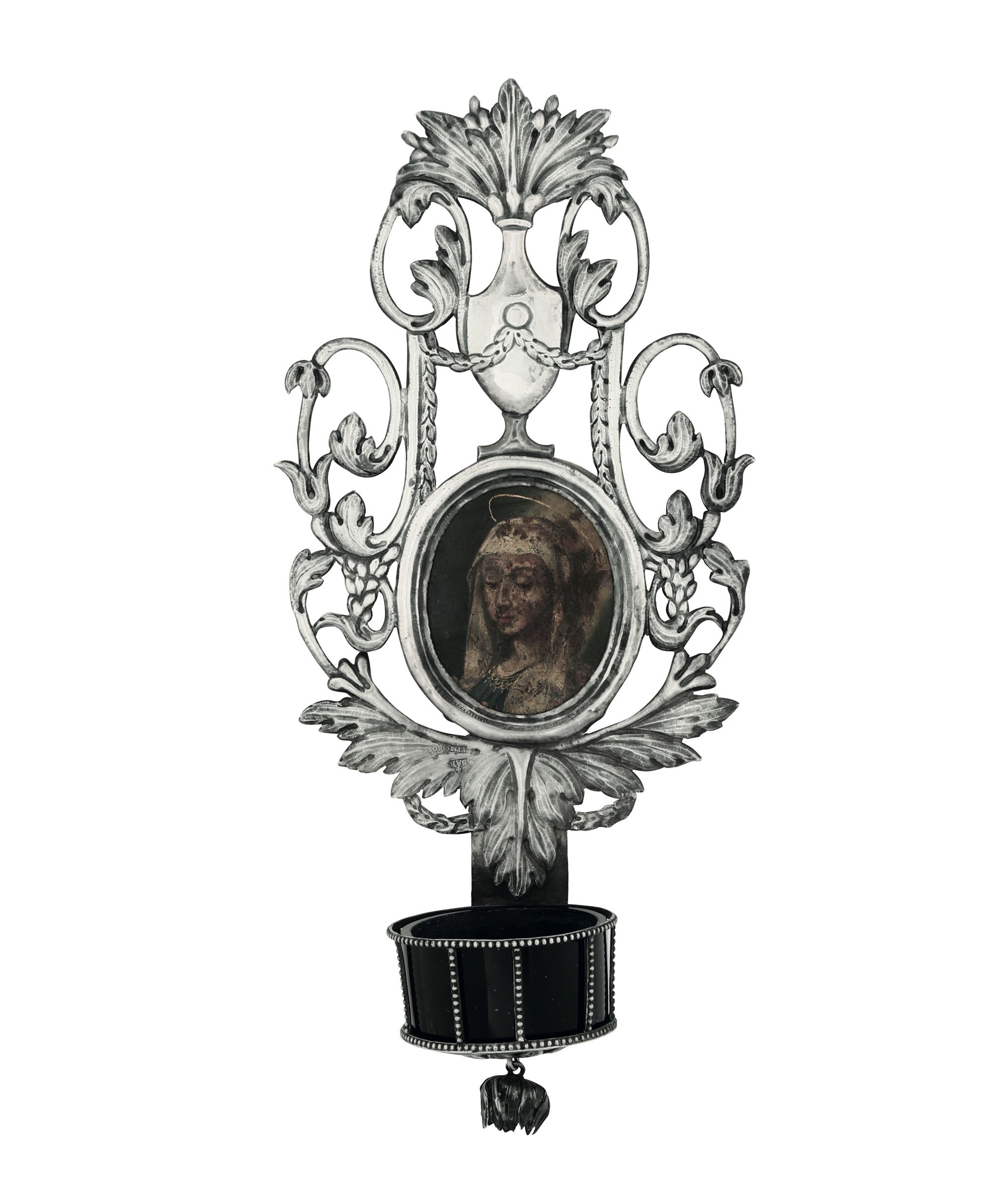 A silver holy water font, Barcelona, 1800s - Molten, embossed and chiselled silver; [...]