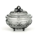 A silver sugar pot, Genoa, 1788 - Molten, embossed, chiselled silver and engraved [...]