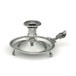 A silver candle holder, Venice, 17-1800s - Molten, embossed and chiselled silver. [...]