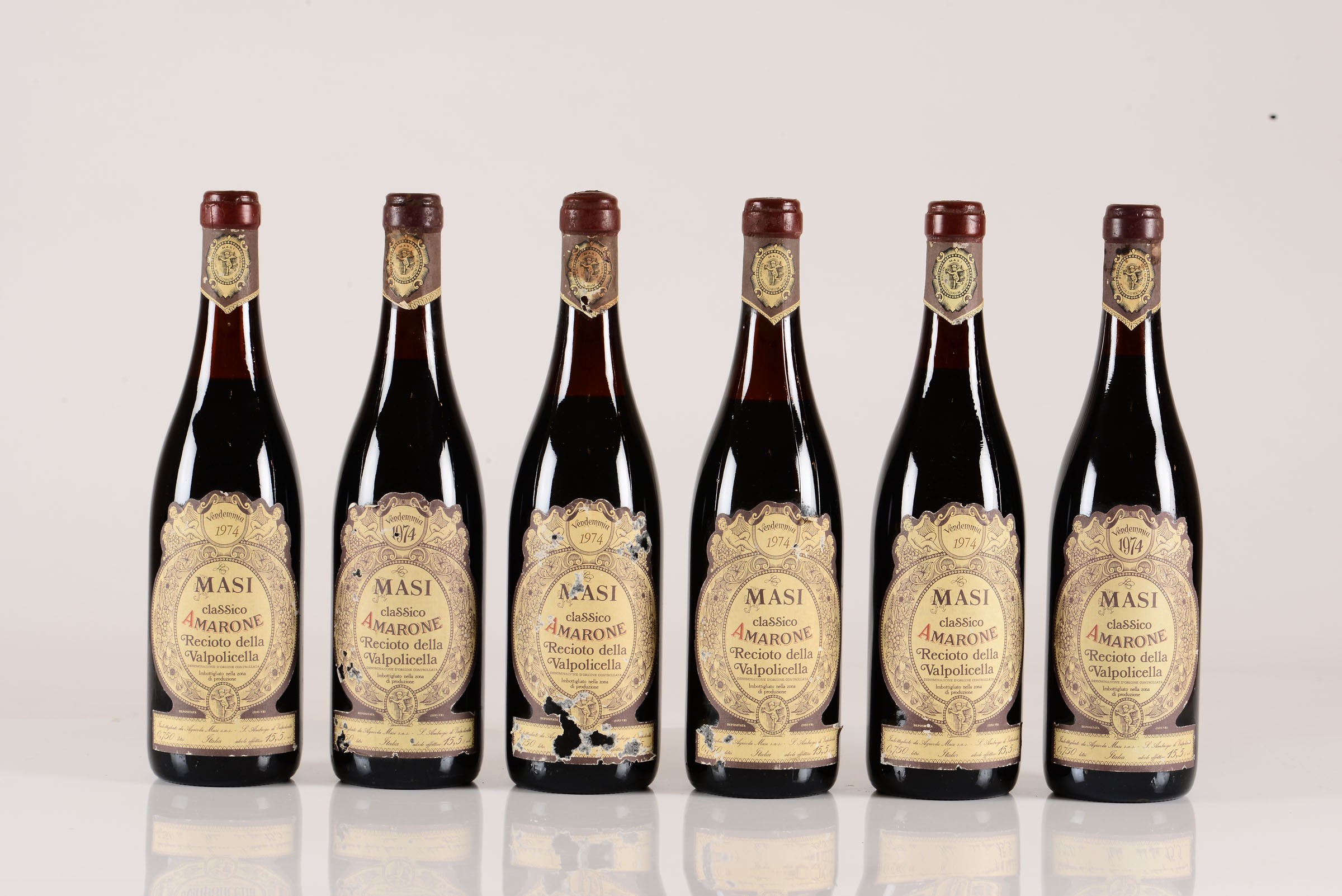 Masi, Recioto della Valpolicella, Amarone, 1974, - 12 bts 1 BN, 7 TS, 2 S, 2 MS [...] - Image 2 of 4