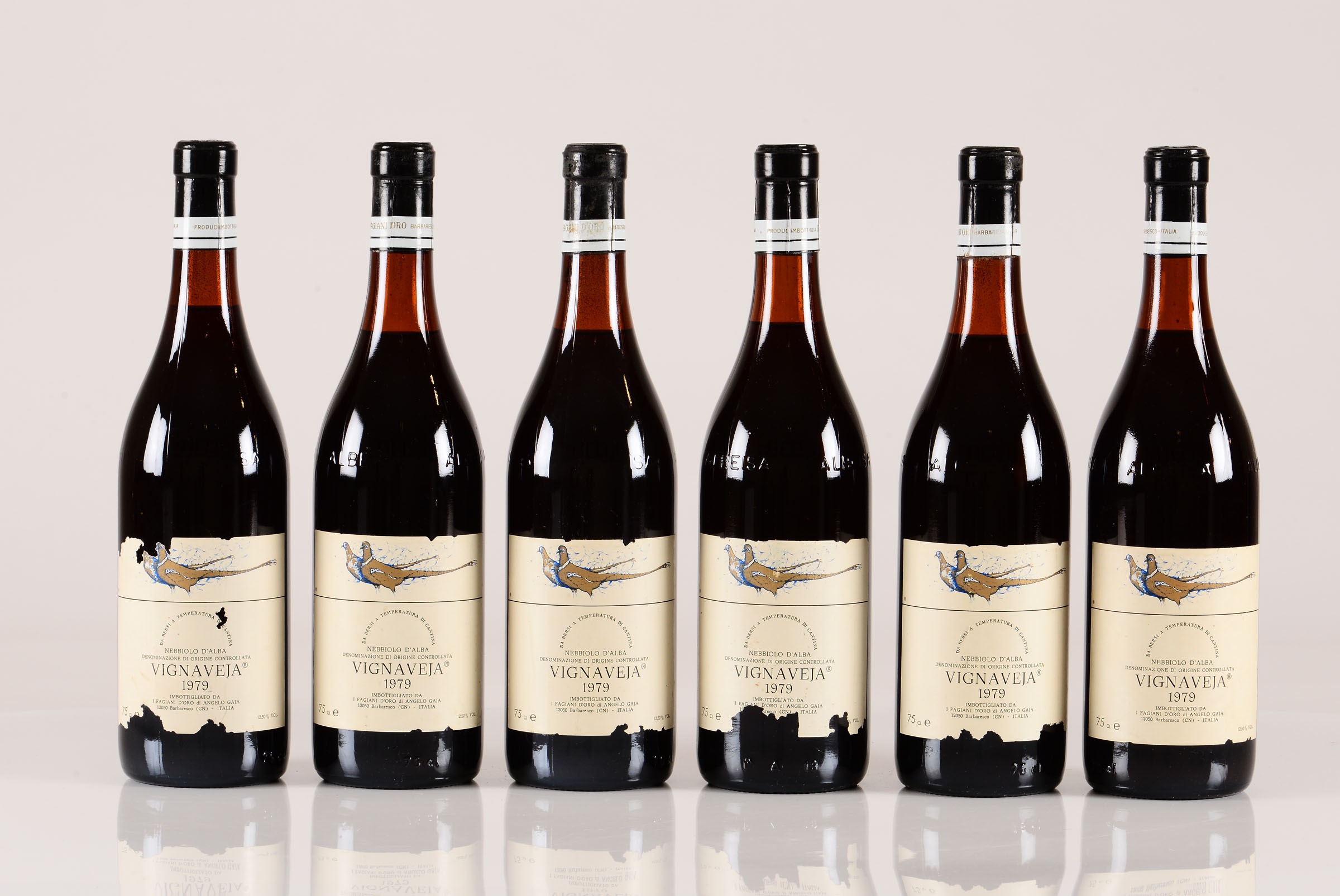 Nebbiolo d'Alba, Vigna Veja, 1979, - 6 bts 1 BN, 3 TS, 2 S (abrasioni e mancanze [...]