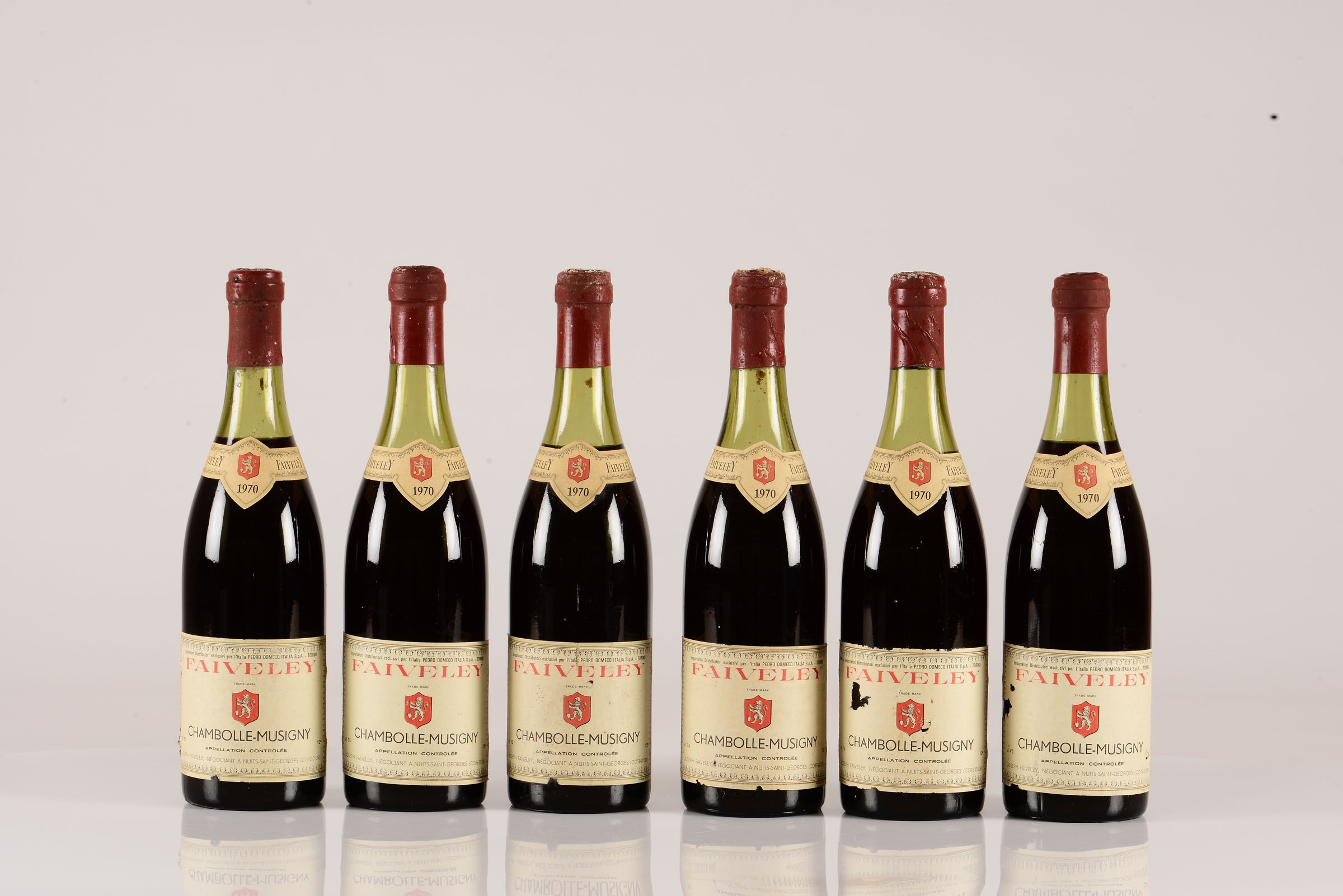 Faiveley, Chambolle-Musigny, 1970, - 12 bts 1 TS, 7 S, 2 MS, 2 LS (abrasioni e [...] - Image 2 of 4