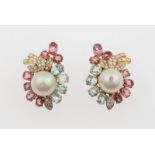 Pair of cultured pearl, diamond and gem-set earrings - montatura in oro giallo 750/1000 -