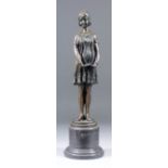 Manner of Dimitri Chiparus (1886-1947) - Bronze - "Inner Sense" - Standing figure of a young girl,