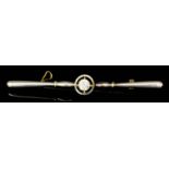 An 18ct gold mounted solitaire diamond set bar brooch, with a round cut brilliant diamond (