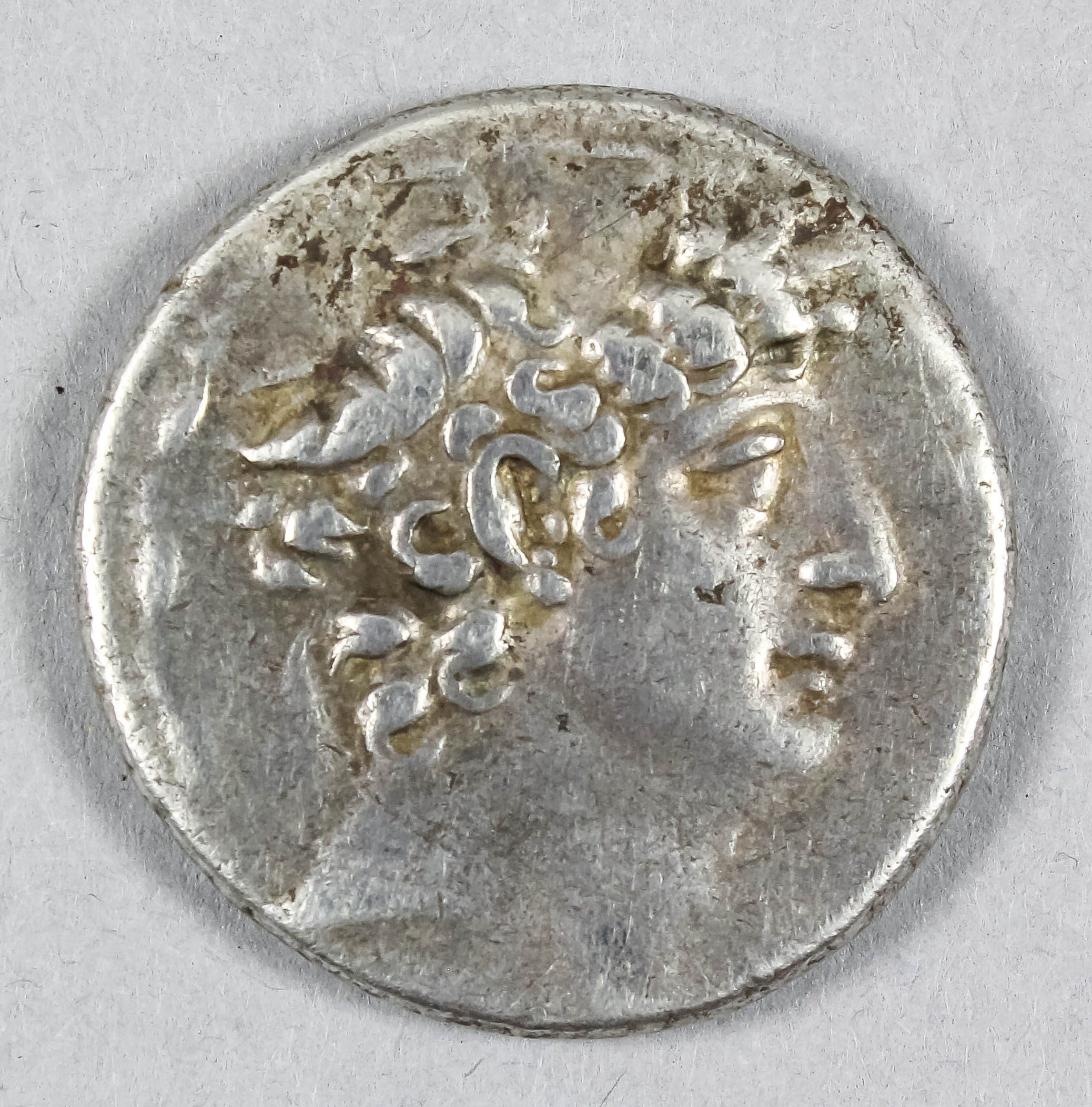A Greek (Philadelphos) silver tetradrachm (93 B.C.), 28mm diameter (weight 15.6 grammes) - Image 2 of 2