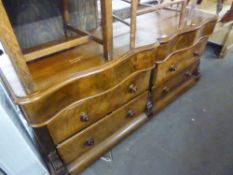 VICTORIAN MAHOGANY DRESSER SIDEBOARD WITH TWO SERPENTINE TOP DRAWERS OVER TWO PAIRS OF DRAWERS