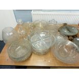 CUT AND MOULDED GLASS WARES TO INCLUDE; BOWLS, OVEN WARES, DRINKING GLASSES ETC..