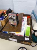 MIXED LOT OF MINOR COLLECTABLES TO INCLUDE; CHESS SET AND BOARD, JIGSAW, ROLLS RAZOR ETC......