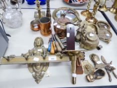 QUANTITY OF BRASS AND COPPER WARES TO INCLUDE; PAIR OF SPIRAL CANDLESTICKS, PAIR OF EMBOSSED