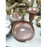 GROUP OF COPPER METAL WARES TO INCLUDE A KETTLE WITH BRASS OVERHEAD HANDLE, A BOWL ON PEDESTAL STAND