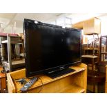 PANASONIC 32" FLAT SCREEN TELEVISION RECEIVER