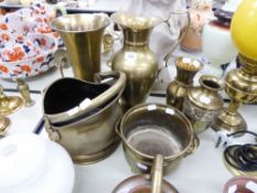 GROUP OF BRASS WARES TO INCLUDE A VASE, JUG, COAL SCUTTLE, TWO SMALLER VASES, A BOWL WITH HANDLES (