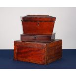 GEORGIAN INLAID MAHOGANY SMALL JEWELLERY OR WORK BOX, of oblong form, the hinged cover inlaid with