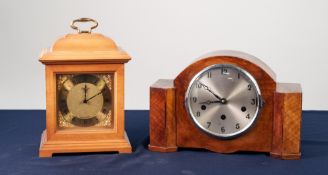 AN ART DECO MANTEL CLOCK IN ARCHITECTURAL CASE WITH SILVERED DIAL AND A MODERN SEIKO CARRIAGE MANTEL