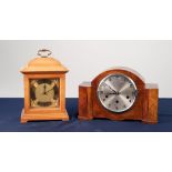 AN ART DECO MANTEL CLOCK IN ARCHITECTURAL CASE WITH SILVERED DIAL AND A MODERN SEIKO CARRIAGE MANTEL