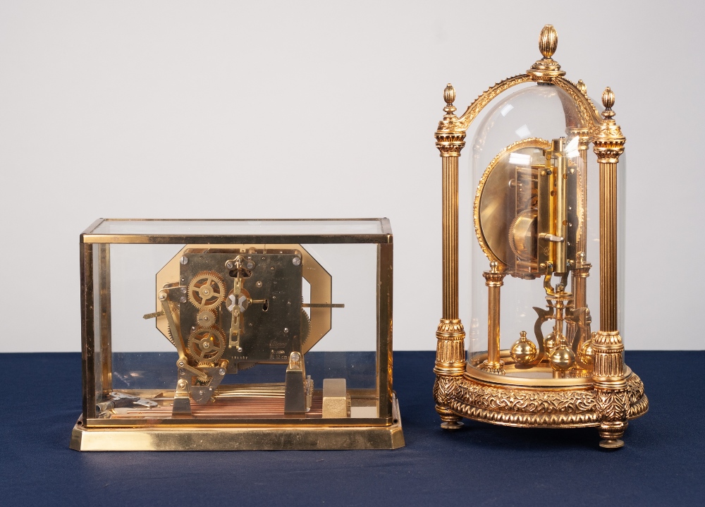 KERN, MODERN REPRODUCTION GILT METAL ANNIVERSARY CLOCK, with twelve part Roman dial and glass case - Image 2 of 4