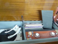 A MURPHY 1960's RADIOGRAM WITH FITTED 'GARRARD 209' TURNTABLE, IN AN SAPELE MAHOGANY CABINET CASE