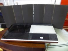 BANG AND OLUFSEN BEOCENTRE 7007 MUSIC CENTRE AND A QUANTITY OF GRAMOPHONE RECORDS (CONDITION