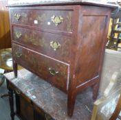 A SMALL CHEST OF THREE DRAWERS, WITH GILT DECORATION AND A WHITE PAINTED DINNER TROLLEY (2)