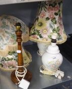 AN OAK TABLE LAMP AND SHADE AND TWO POTTERY TABLE LAMPS WITH SHADES (3)