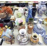 GROUP OF MID 20TH CENTURY AND LATER PORCELAIN WARES TO INCLUDE; STAFFORDSHIRE BLUE AND WHITE PART