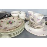 'QUEEN ANNE' CHINA PART TEA SERVICE, 21 PIECES AND MISC DOMESTIC CHINA