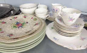 'QUEEN ANNE' CHINA PART TEA SERVICE, 21 PIECES AND MISC DOMESTIC CHINA
