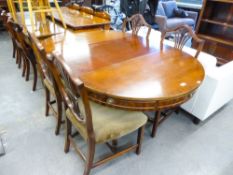 REPRODUCITON EXTENDING DRUM STYLE DINING TABLE, ON TURNED COLUMN TO FOUR OUTSWEPT SUPPORTS AND A SET