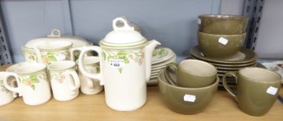 WEDGWOOD 'WILD APPLE' POTTERY BREAKFAST WARES AND TAG POTTERY DINNER WARES