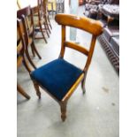 SET OF SIX MAHOGANY DINING CHAIRS HAVING SHAPED BACKS, TURNED FRONT LEGS AND DROP-IN SEATS