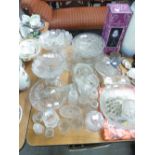 QUANTITY OF MISCELLANEOUS GLASS WARES, MOSTLY MOULDED