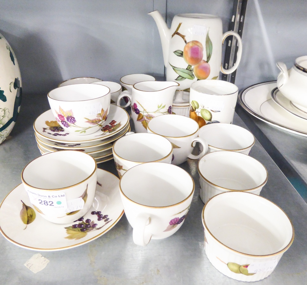 ROYAL WORCESTER 'EVESHAM' OVEN TO TABLE WARE COFFEE SERVICE FOR SIX PERSONS, 18 PIECES, PLUS RAMEKIN