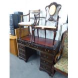 A REPRODUCTION MAHOGANY KNEEHOLE PEDESTAL DESK, WITH GILT AND RED LEATHER INSET TOP, ALSO A