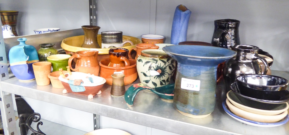 ITEMS OF STUDIO POTTERY FROM VARIOUS LANDS