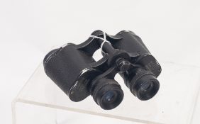LEATHER CASED PAIR OF ZENITH 8x30 MAGNIFICATION SPORT BINOCULARS