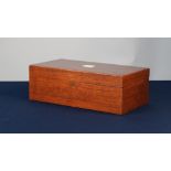 GOOD QUALITY MODERN HAND MADE FIGURED WALNUT HUMIDOR, the interior fitted with three moveable