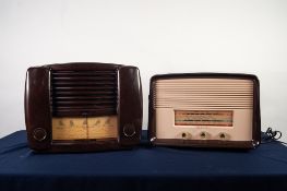 LATE 1930s/40s GEC STYLISHLY BAKELITE CASED RADIO, together with a 1950s HMV bakelite radio (2)