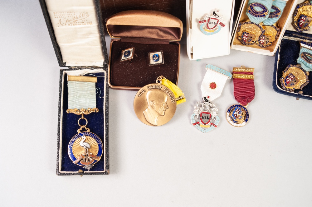 NINE MASONIC GILT METAL AND ENAMEL MEDALLIONS, some in original boxes and a SELECTION MASONIC - Image 4 of 4