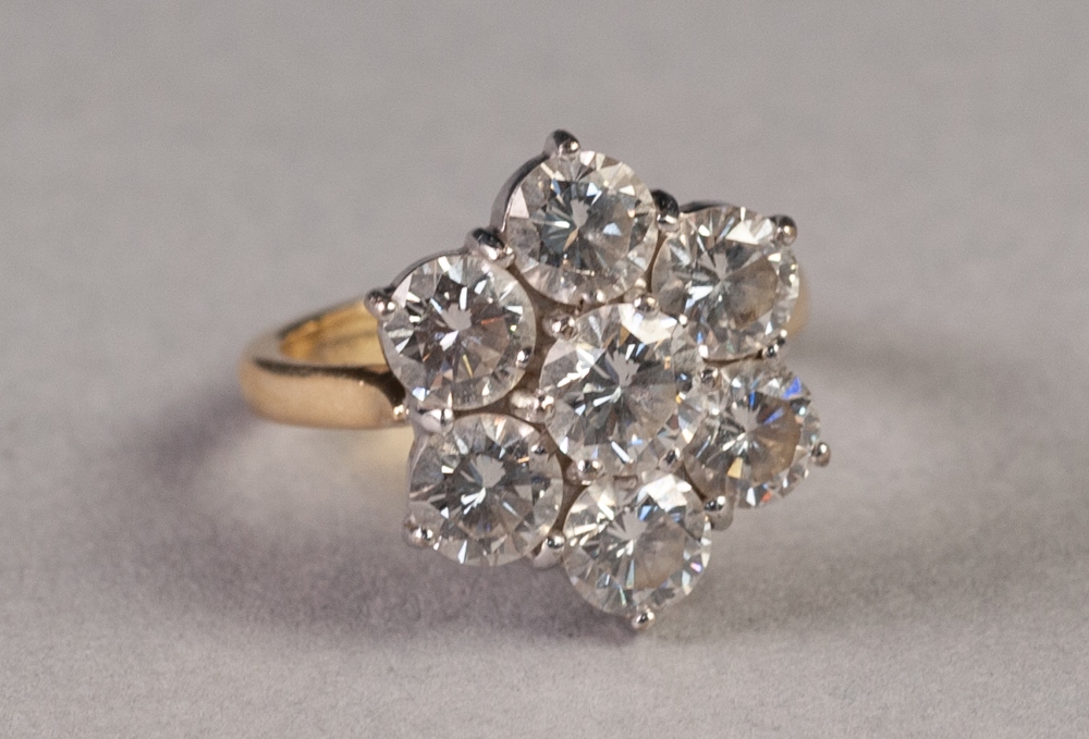 18ct GOLD AND DIAMOND DAISY CLUSTER RING, set with seven round brilliant cut diamonds, the centre - Image 3 of 3