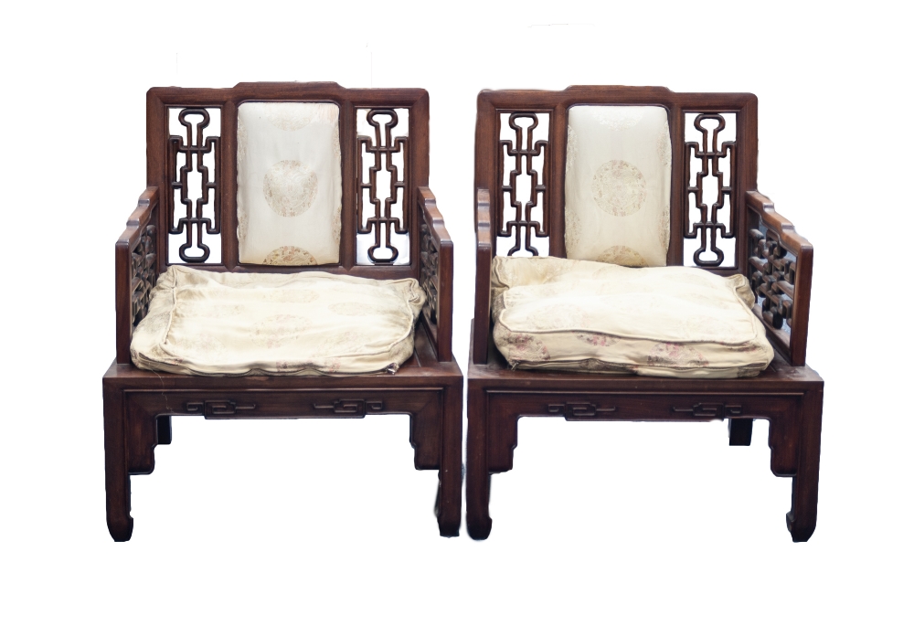 GOOD CHINESE POST-WAR HUALI WOOD 'OPIUM' SUITE, of long seat with twin padded cushion inset back - Image 2 of 3