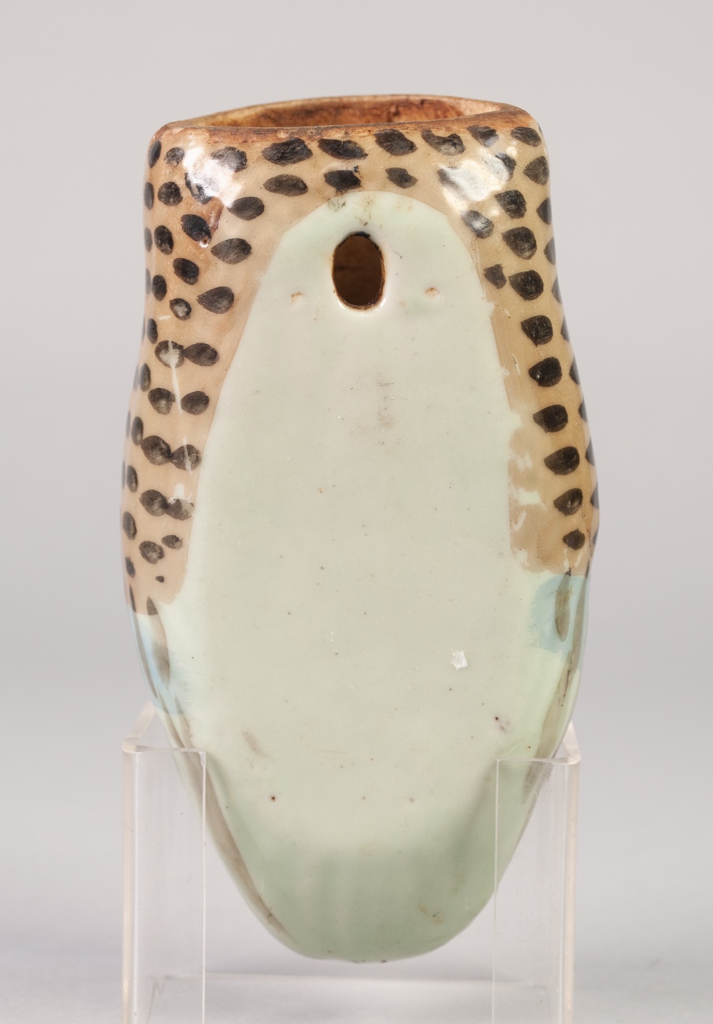 AN ORIENTAL CELADON GLAZE 'OWL' FORM WALL POCKET, accentuated with enamelling, 7" (17.5cm) long - Image 2 of 2